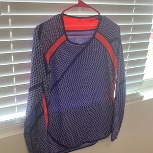 Women’s Nike dry fit